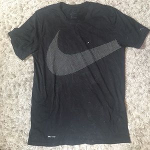 Nike Dri fit T shirt size: M